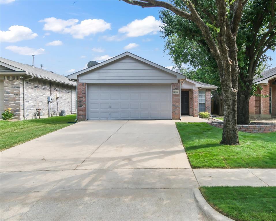 826 Savage Drive Property Photo 2