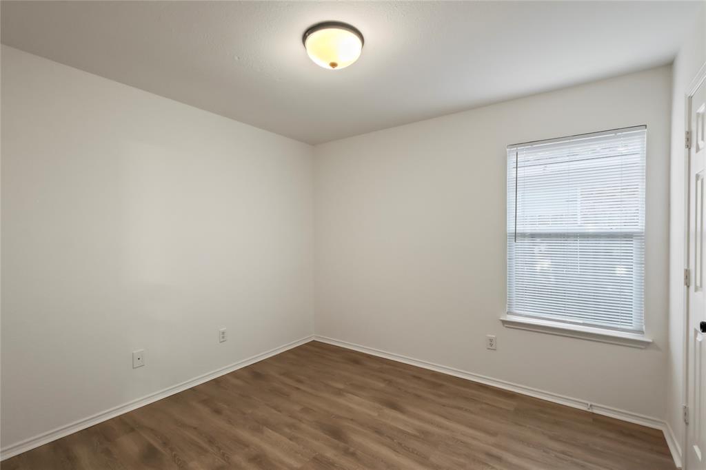 826 Savage Drive Property Photo 12