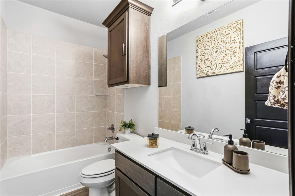 6717 Aster Drive Property Photo 9