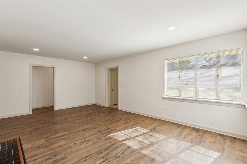 3726 Westcliff Road Property Photo 7