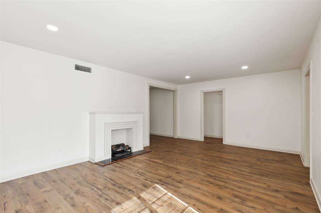 3726 Westcliff Road Property Photo 8