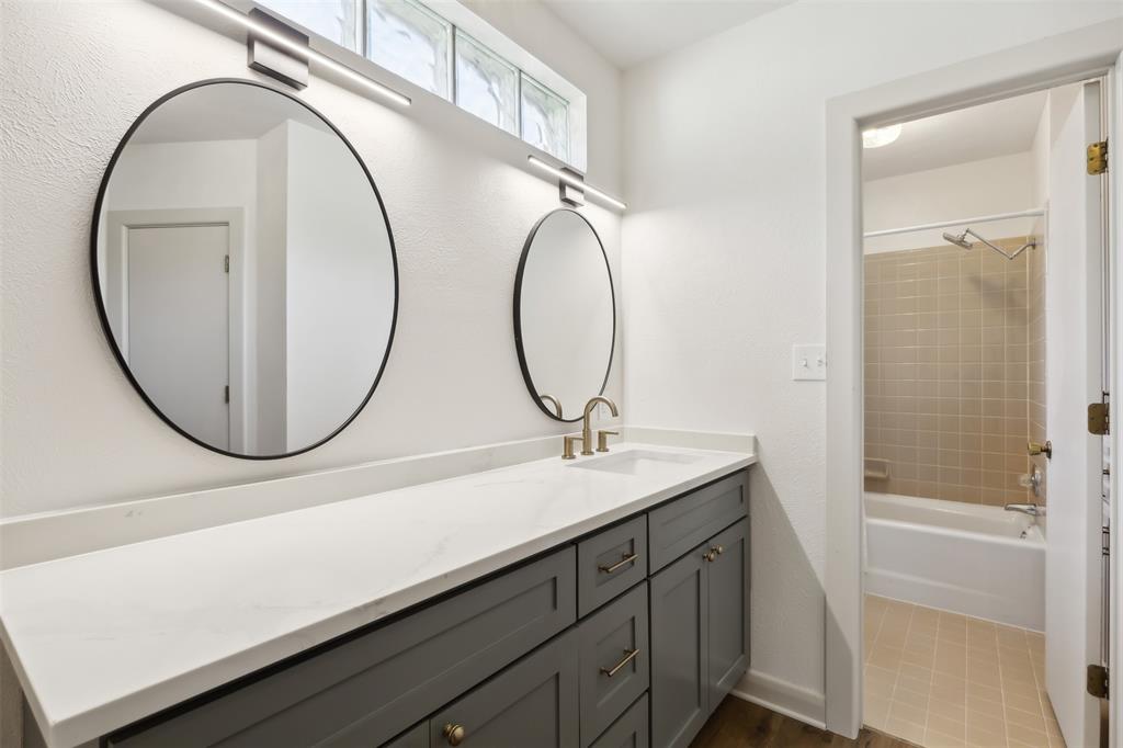 3726 Westcliff Road Property Photo 16