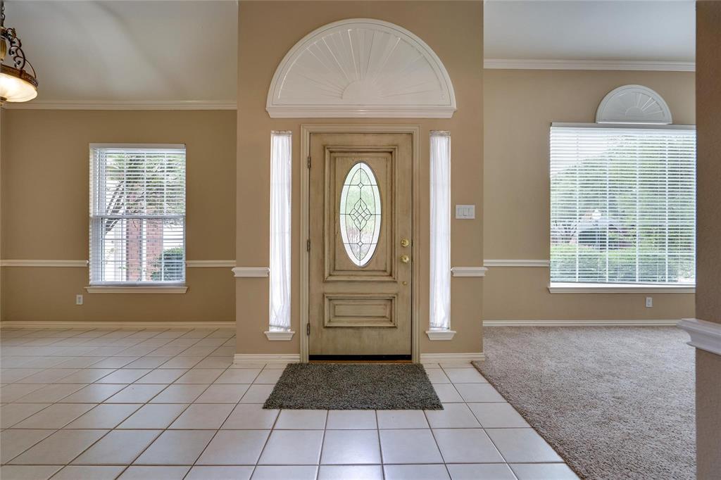 200 Diamond Ridge Drive Property Photo 3