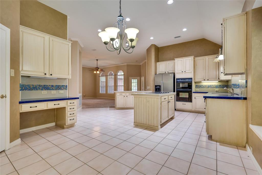 200 Diamond Ridge Drive Property Photo 11