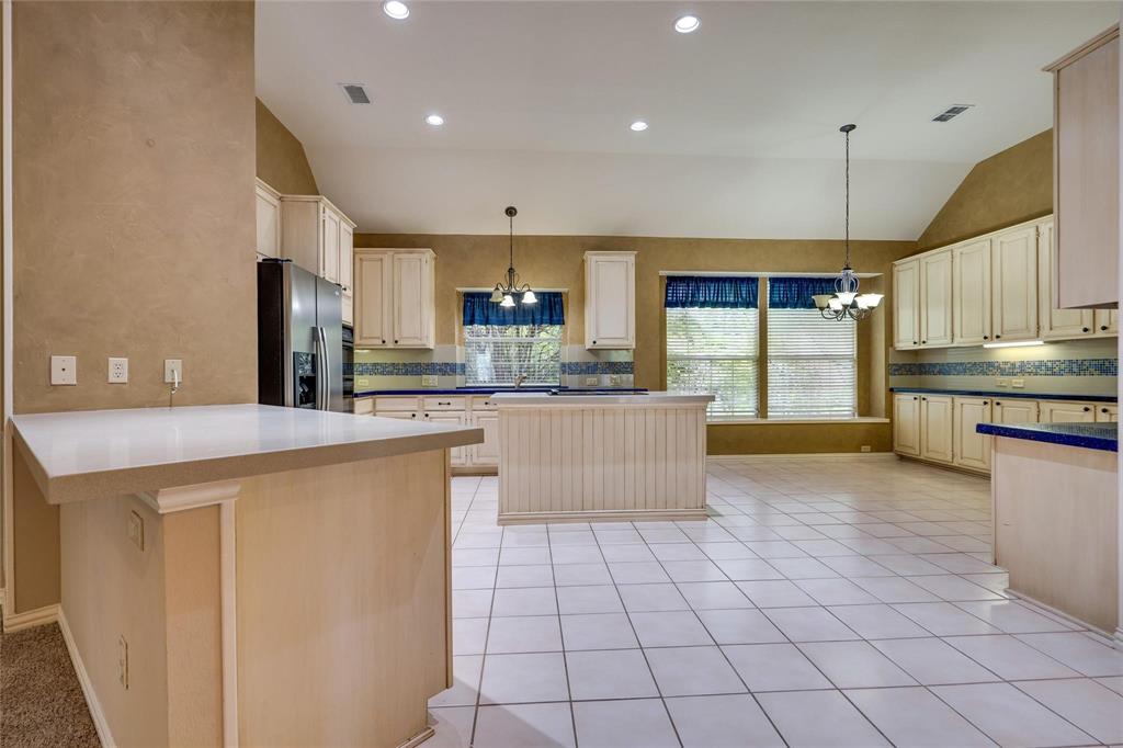 200 Diamond Ridge Drive Property Photo 12