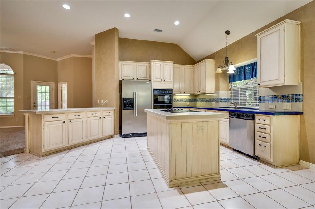 200 Diamond Ridge Drive Property Photo 14