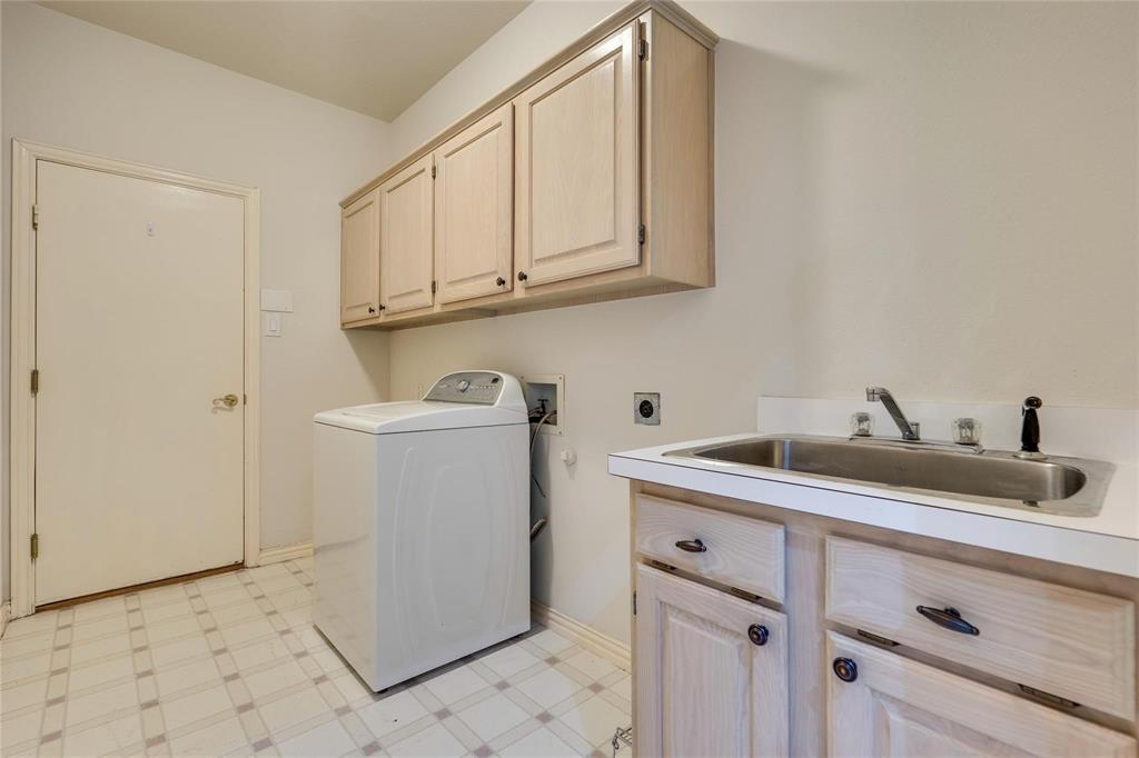200 Diamond Ridge Drive Property Photo 16