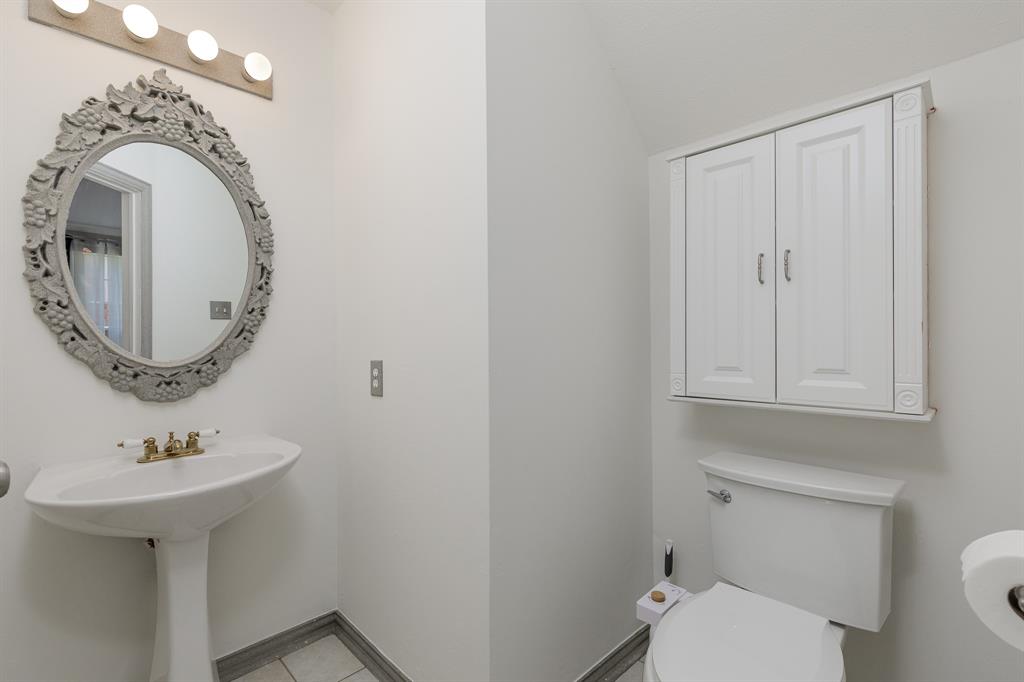14617 Woodshadow Lane Property Photo 22