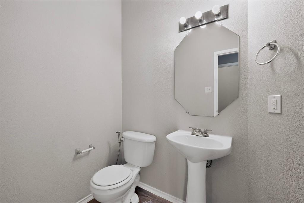 116 Cliffbrook Drive Property Photo 21