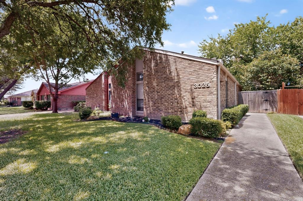3025 Westforest Drive Property Photo 1