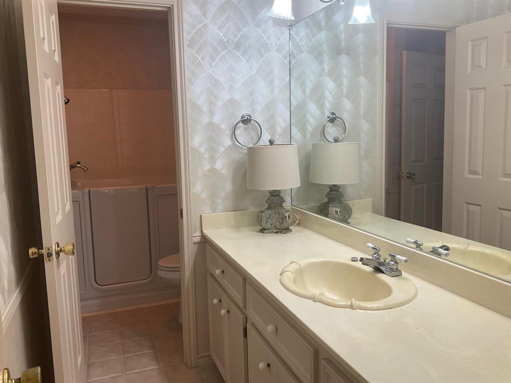 205 Northwood Boulevard Property Photo 10