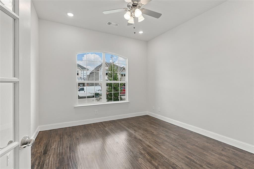 14517 Herschel Street Property Photo 6