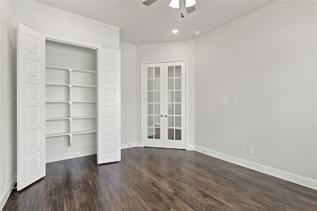 14517 Herschel Street Property Photo 7