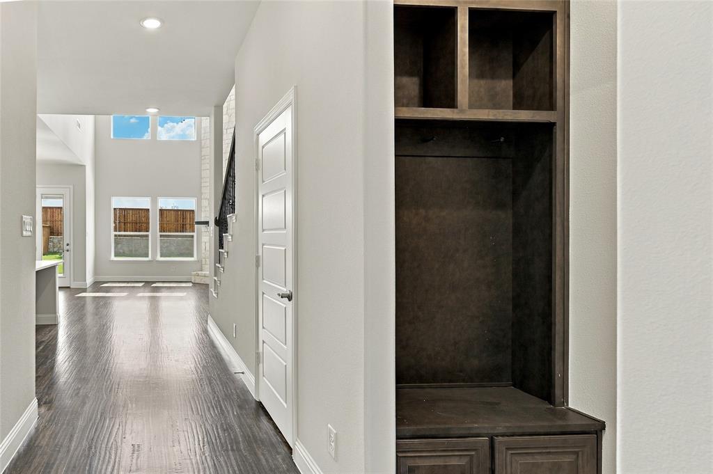 14517 Herschel Street Property Photo 11