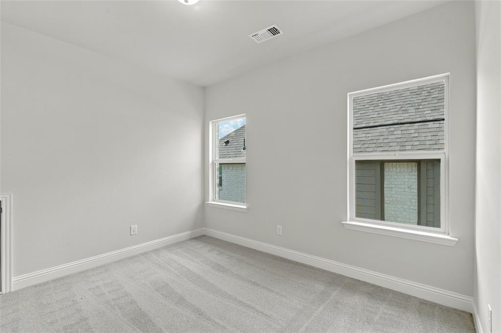 14517 Herschel Street Property Photo 30
