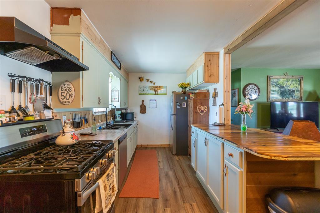 335 S Monroe Avenue Property Photo 2