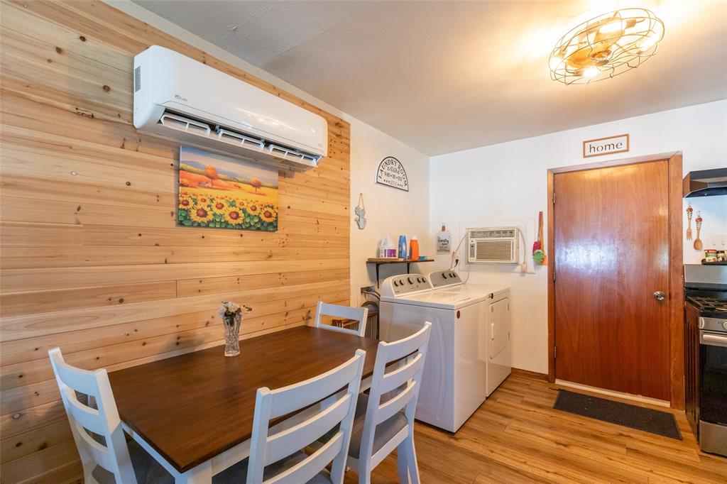 335 S Monroe Avenue Property Photo 5