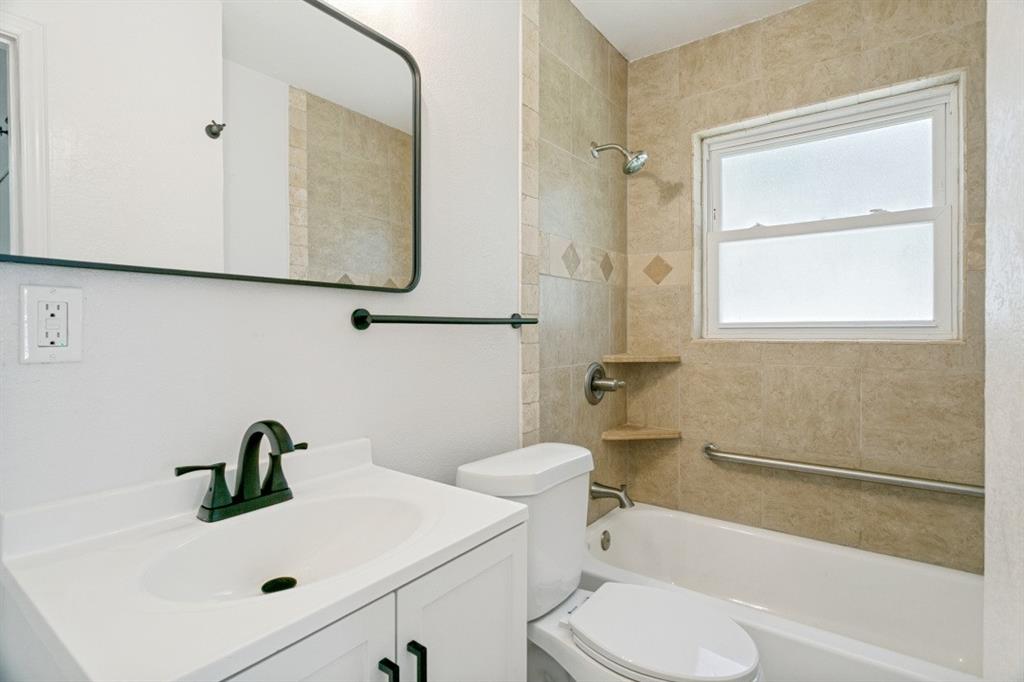 748 Oak Drive Property Photo 8