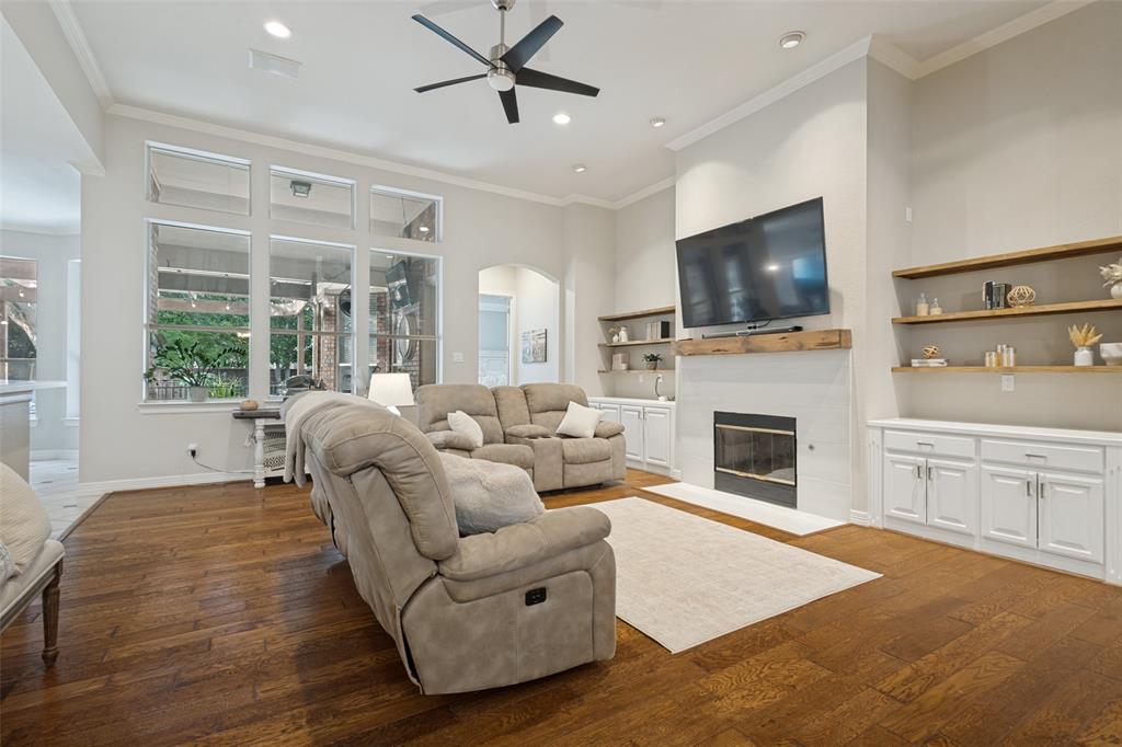 4400 Biscayne Drive Property Photo 6
