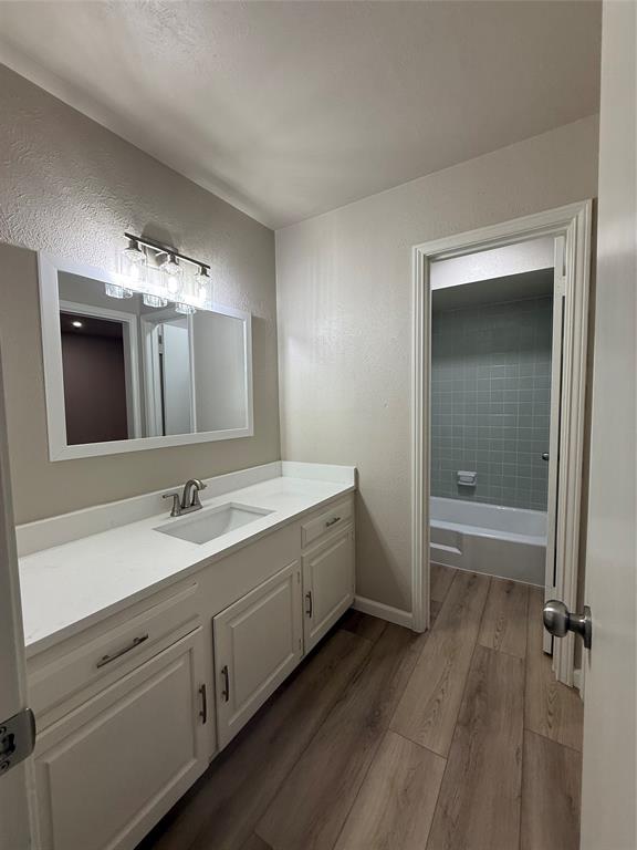 902 S Weatherred Drive 902f Property Photo 15