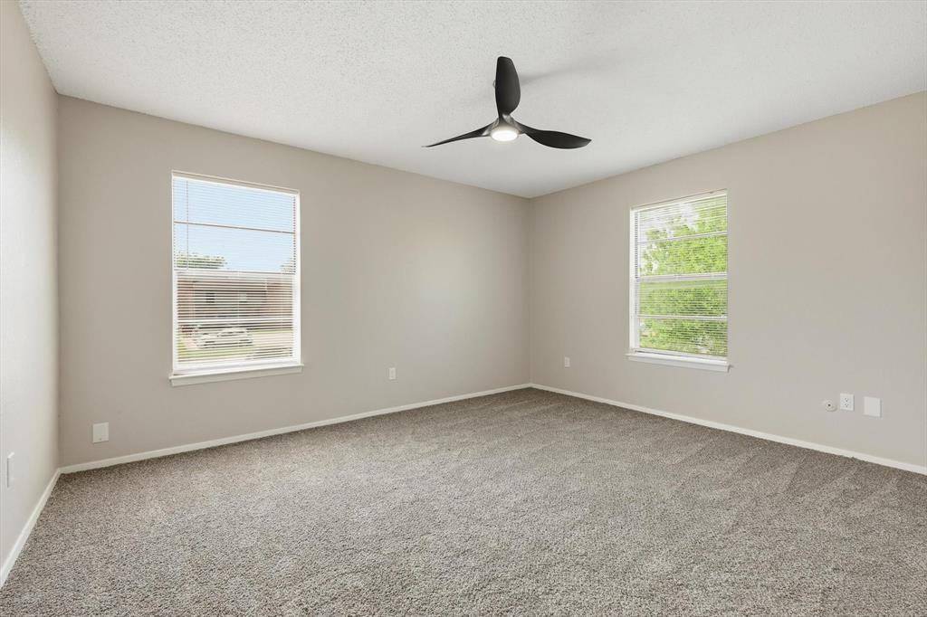 316 Cambridge Drive Property Photo 11