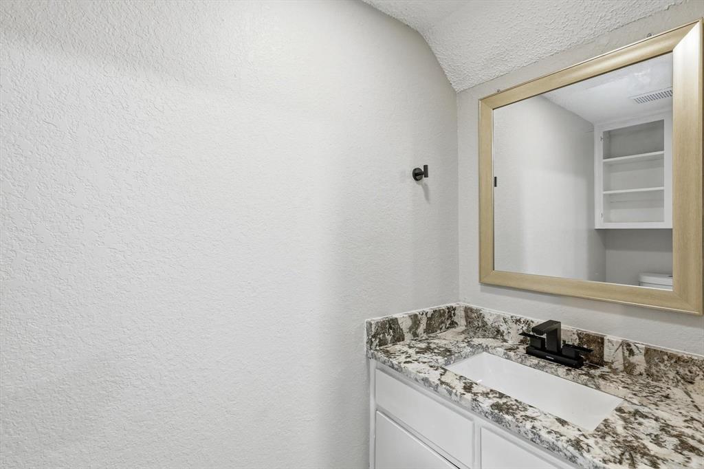 316 Cambridge Drive Property Photo 18