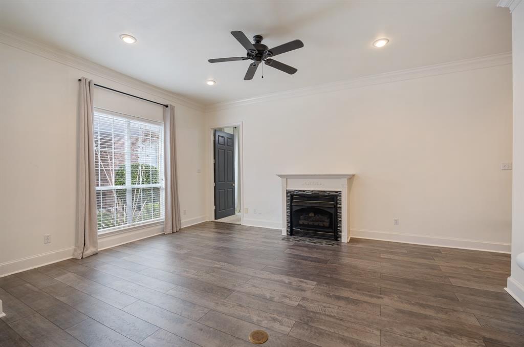 2313 Dietz Lane Property Photo 6