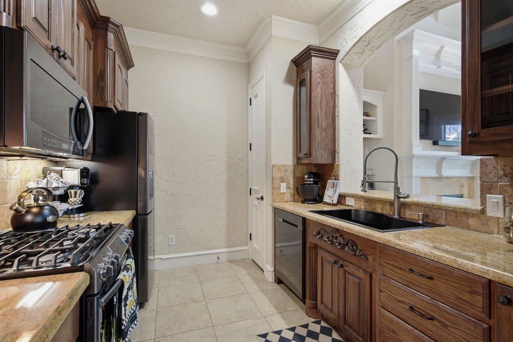 728 Rockingham Drive Property Photo 18