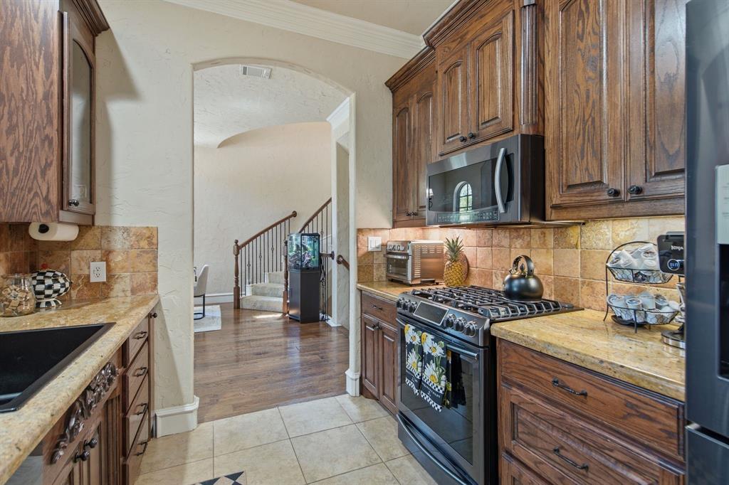 728 Rockingham Drive Property Photo 20