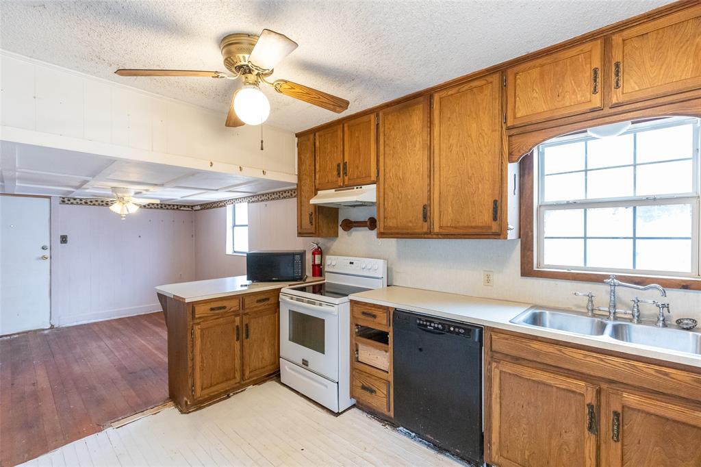 7449 Fm 707 Property Photo 16