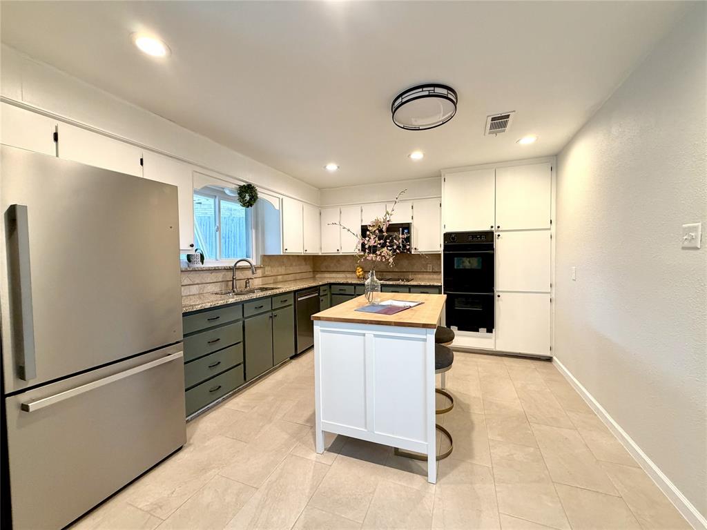 5700 Stage Line Drive Property Photo 14