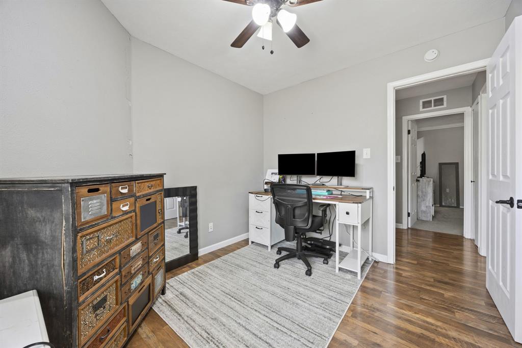 25 Brewster Court Property Photo 10