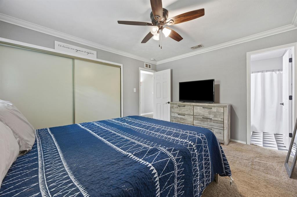 25 Brewster Court Property Photo 18