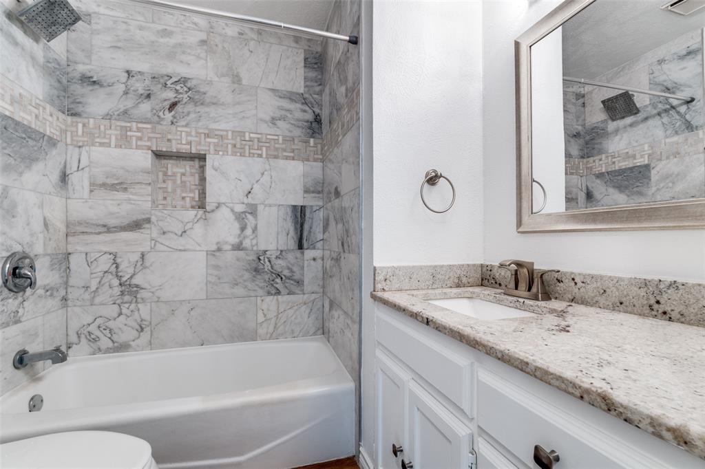 6509 E Lovers Lane Property Photo 18