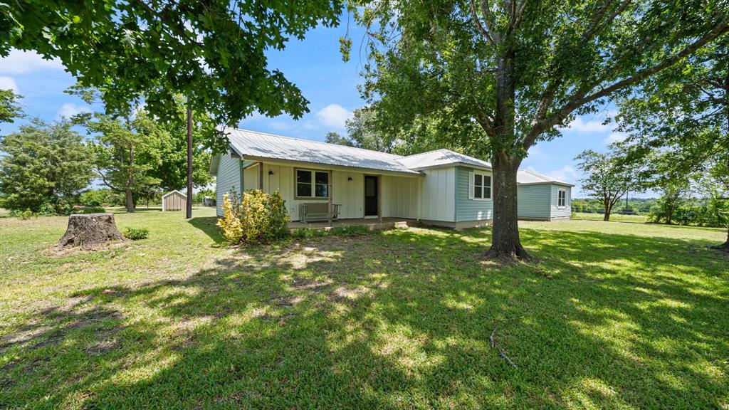 1053 Vz County Road 4206 Property Photo 1