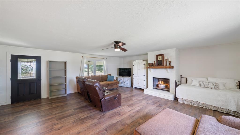 1053 Vz County Road 4206 Property Photo 8