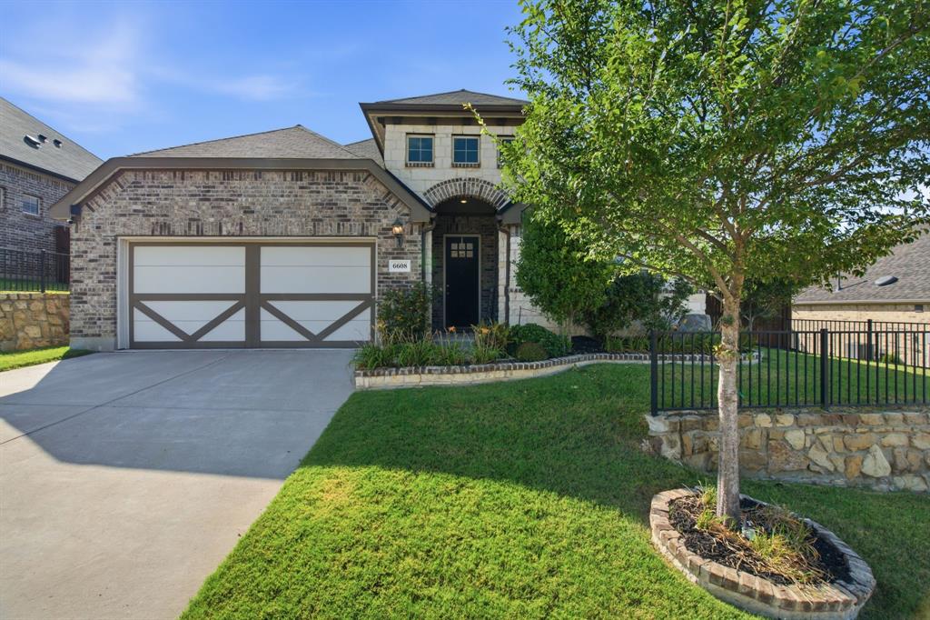 6608 Woodmere Court Property Photo 1