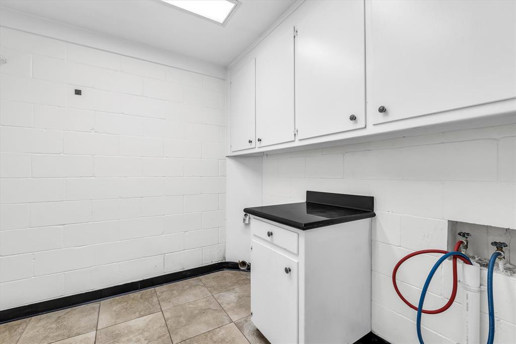 1133 Valley Ridge Drive Property Photo 15