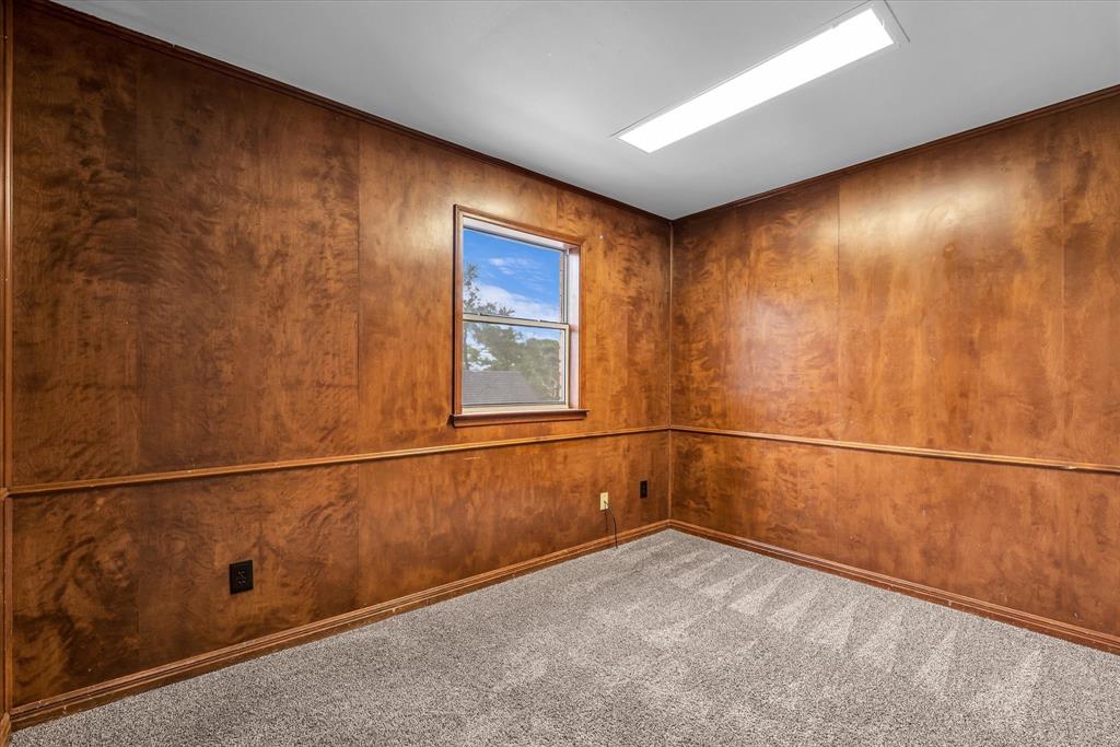 1133 Valley Ridge Drive Property Photo 17
