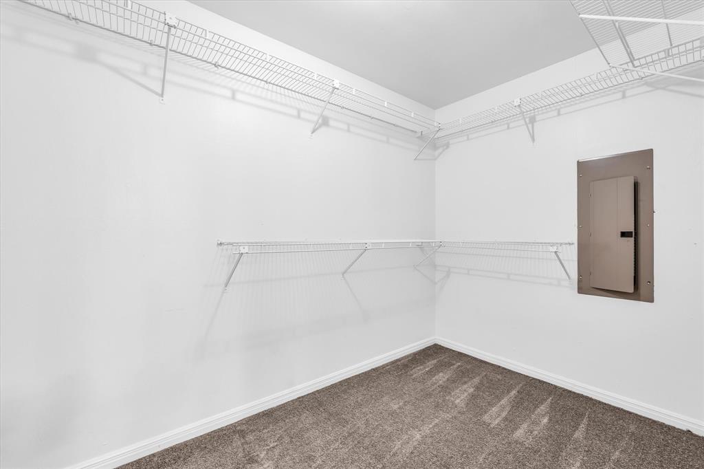 1133 Valley Ridge Drive Property Photo 23