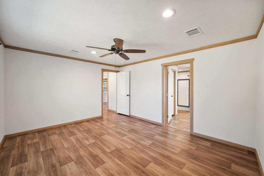 716 N Wright Avenue Property Photo 10