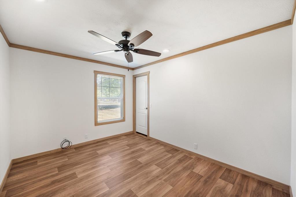 716 N Wright Avenue Property Photo 20