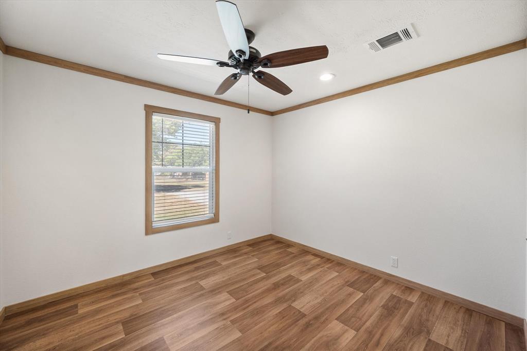 716 N Wright Avenue Property Photo 22