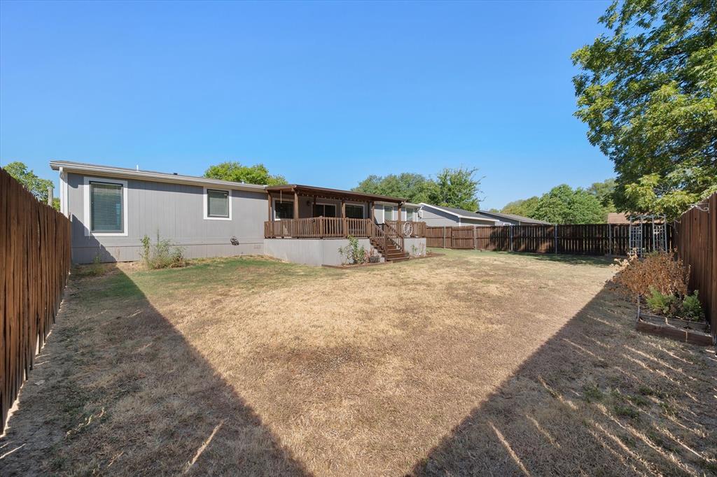 716 N Wright Avenue Property Photo 29