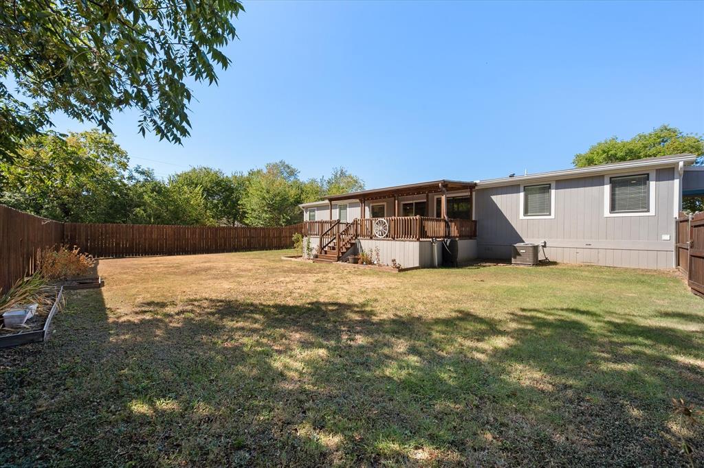 716 N Wright Avenue Property Photo 30