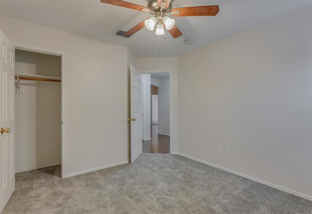 10124 Pear Street Property Photo 9