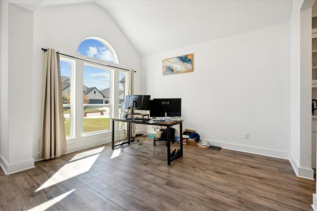 1710 Highwood Road Property Photo 15