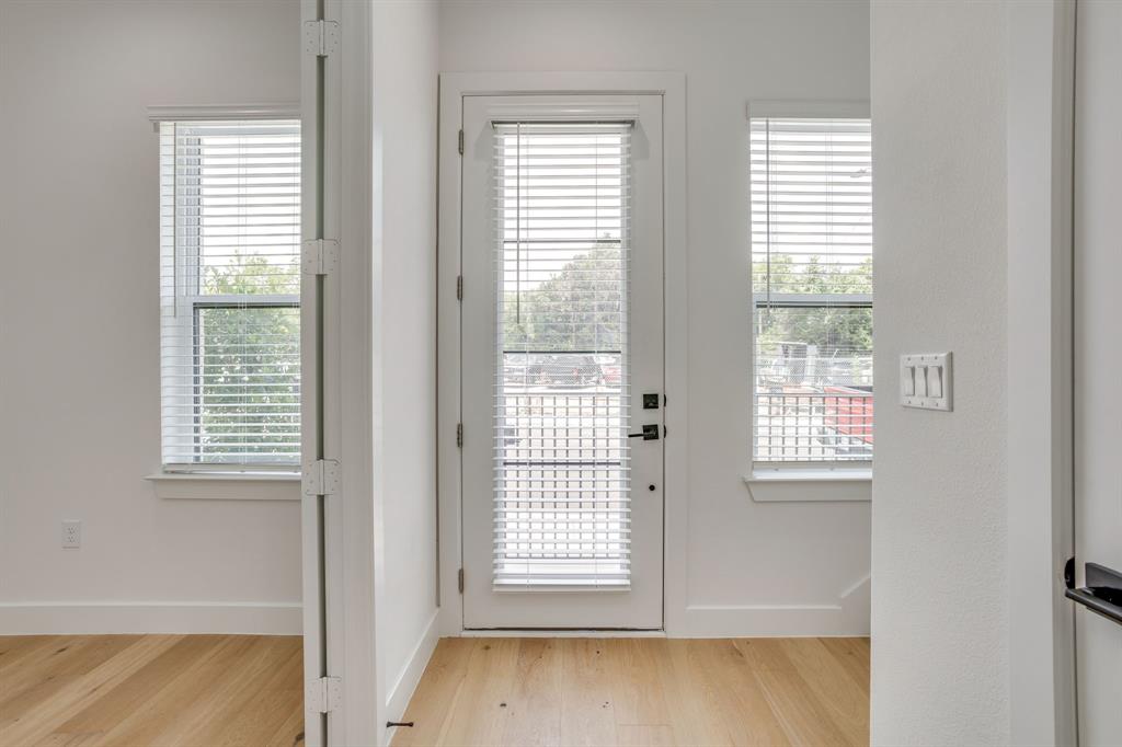 123 Thornton Street Property Photo 4