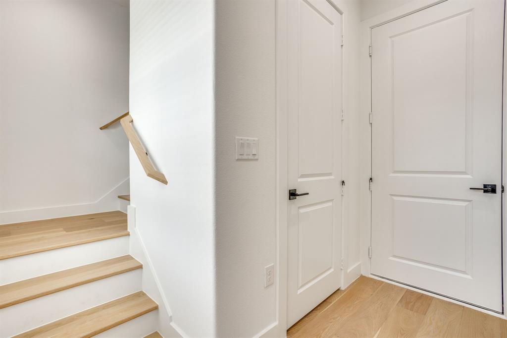 123 Thornton Street Property Photo 8