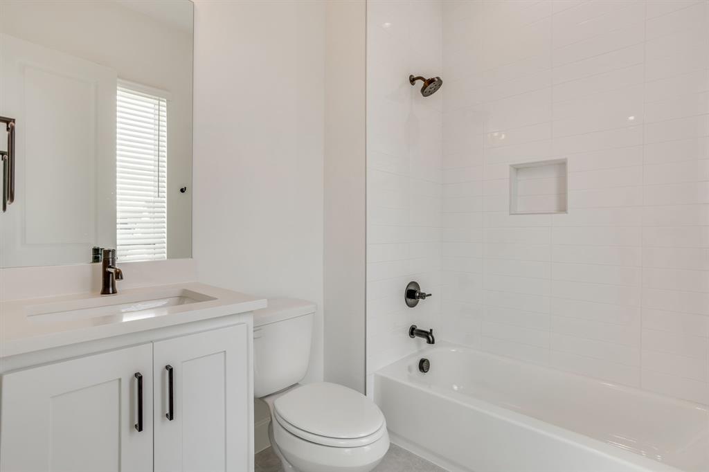 123 Thornton Street Property Photo 16